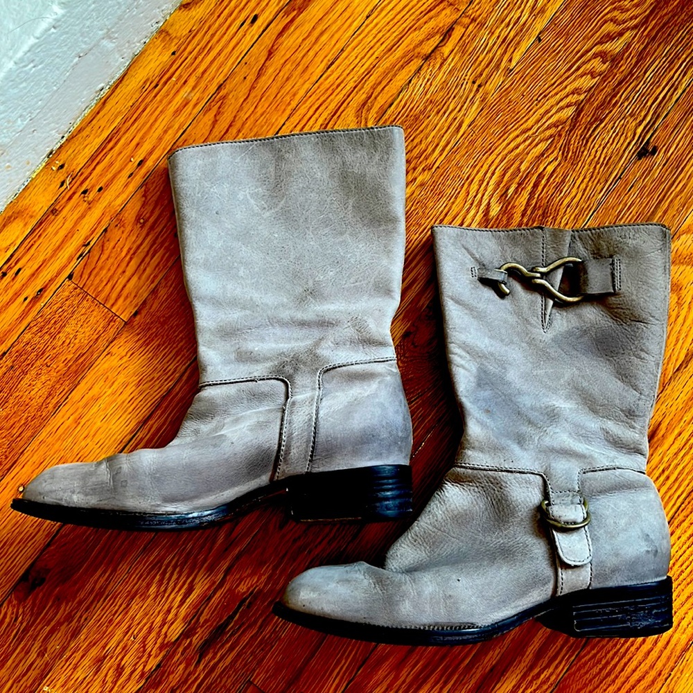 🪝Cole Haan Soft Leather Boots
